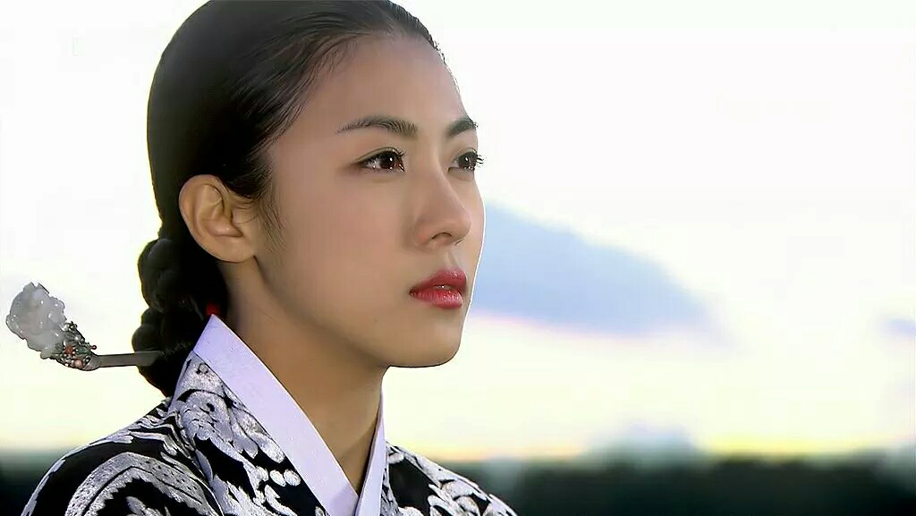 如何评价韩国演员河智苑? - 知乎