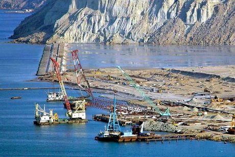巴基斯坦的瓜达尔港为何会转交中国企业建设和