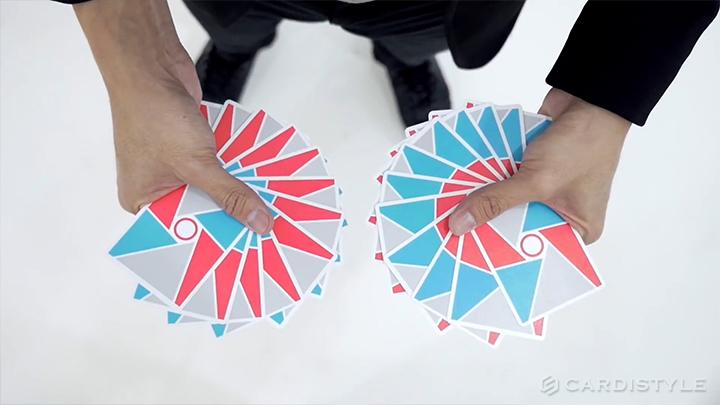 玩扑克时如何才能帅气的洗牌