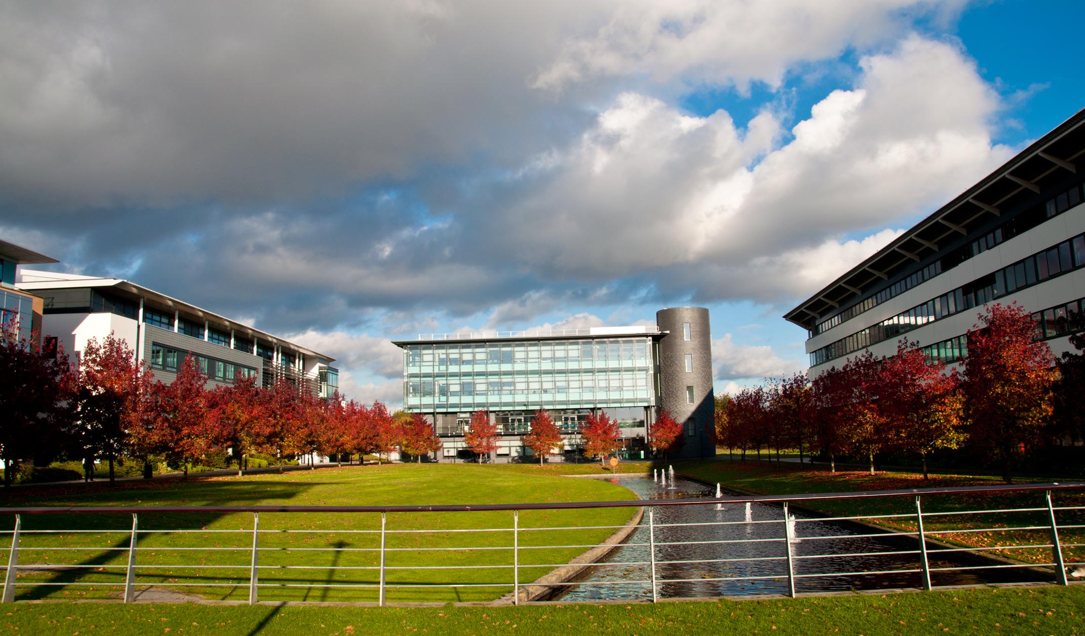 在华威大学 (university of warwick) 就读是怎样一番体验? - 知乎