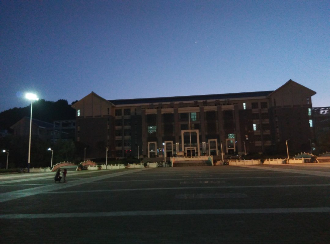 在贵州瓮安中学就读是怎样的体验