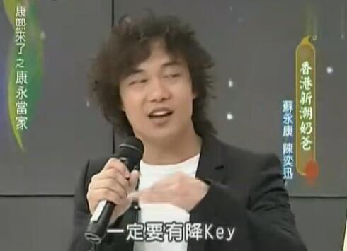 个人感觉陈奕迅唱功比周杰伦强很多,如果周杰