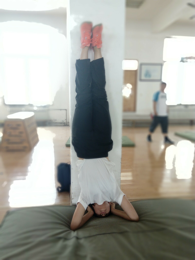 怎么减大腿上的肉,我上身还可以,就是大腿粗?