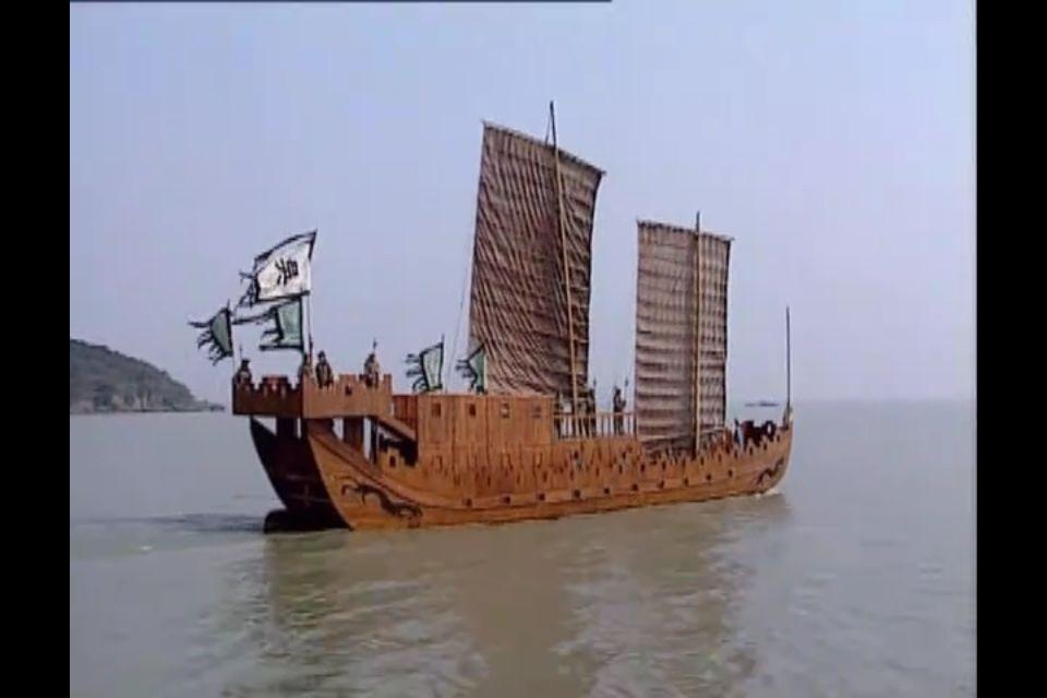 央视版三国演义的船为什么没有船桨