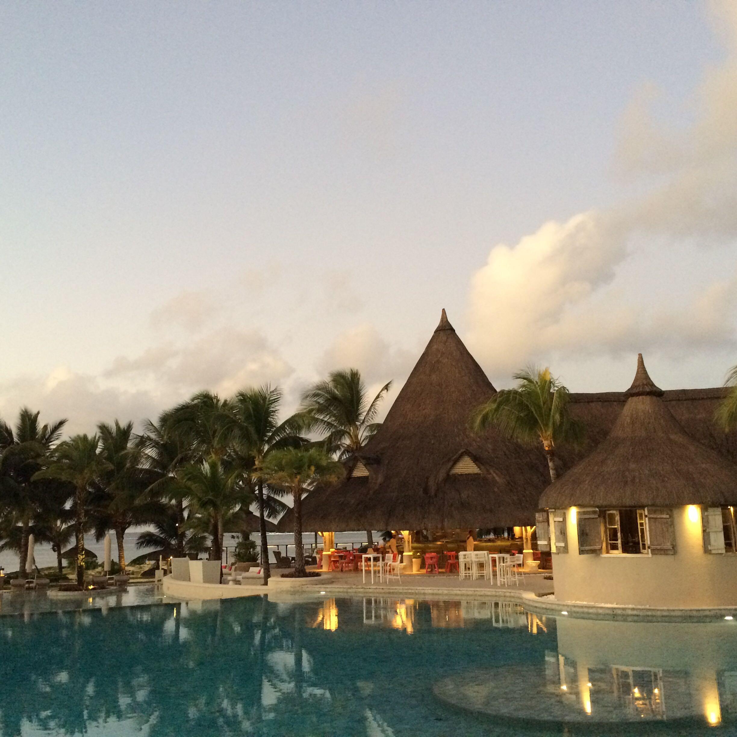 度蜜月选哪个国家比较好?比如:塞班、毛里求斯