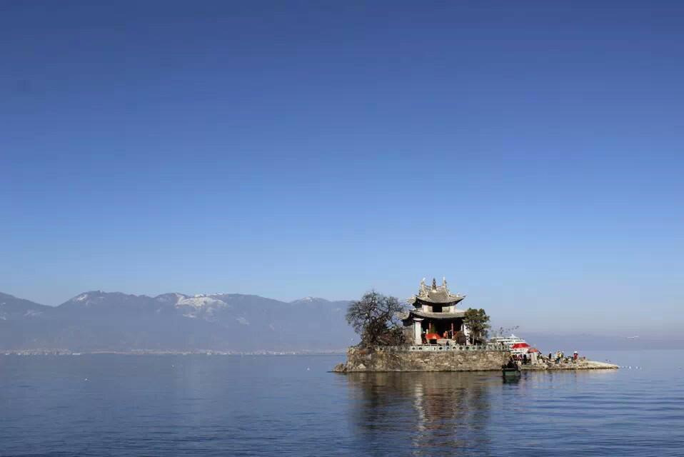 大理古城这边哪里住宿能领略到洱海的美景!请