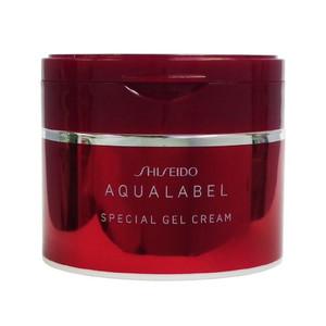 易长闭口和痘痘的人可以用的保湿无油面霜和防