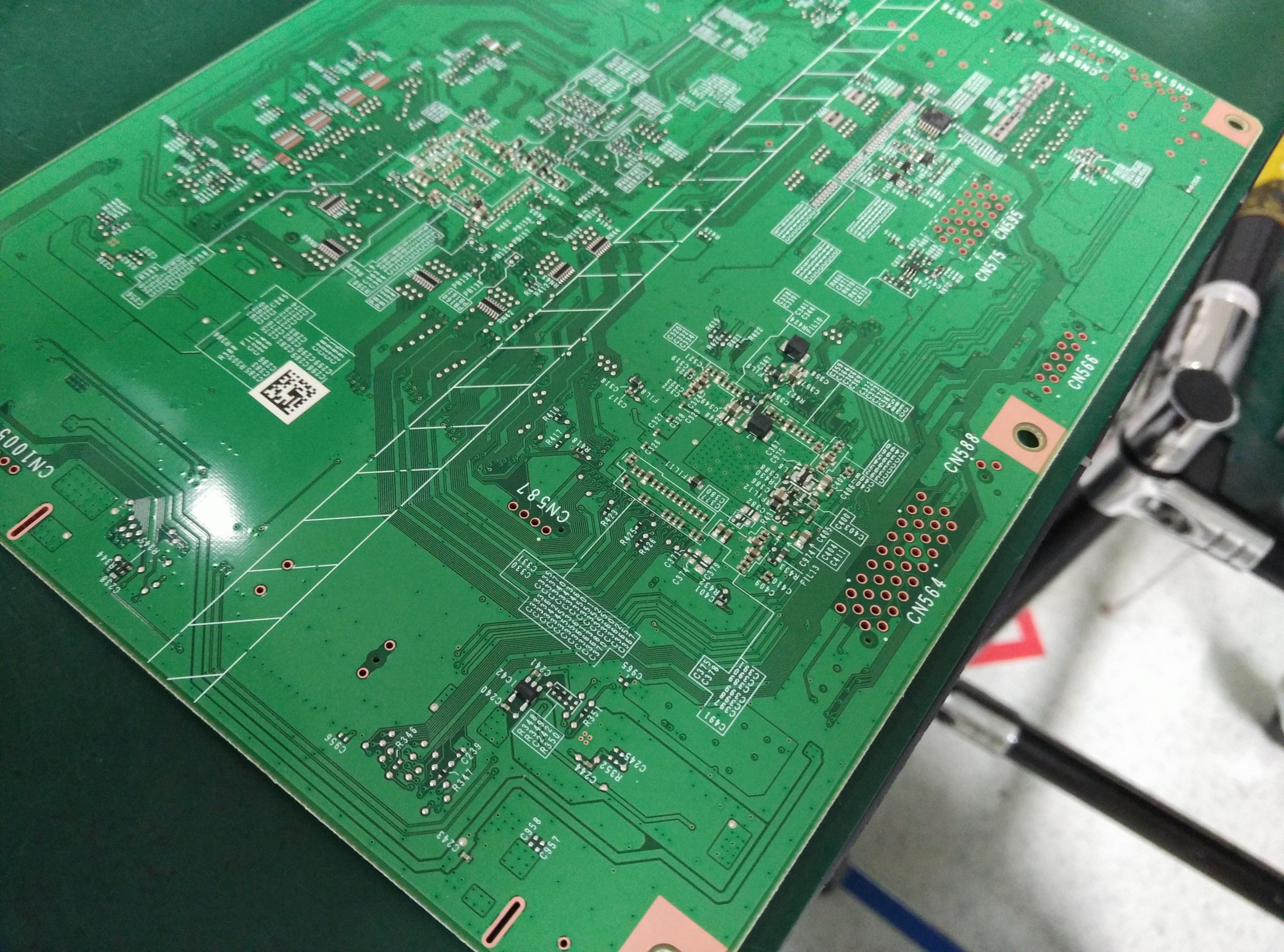 制造业是什么时候完全换成机器人焊接电路板的? - 知乎