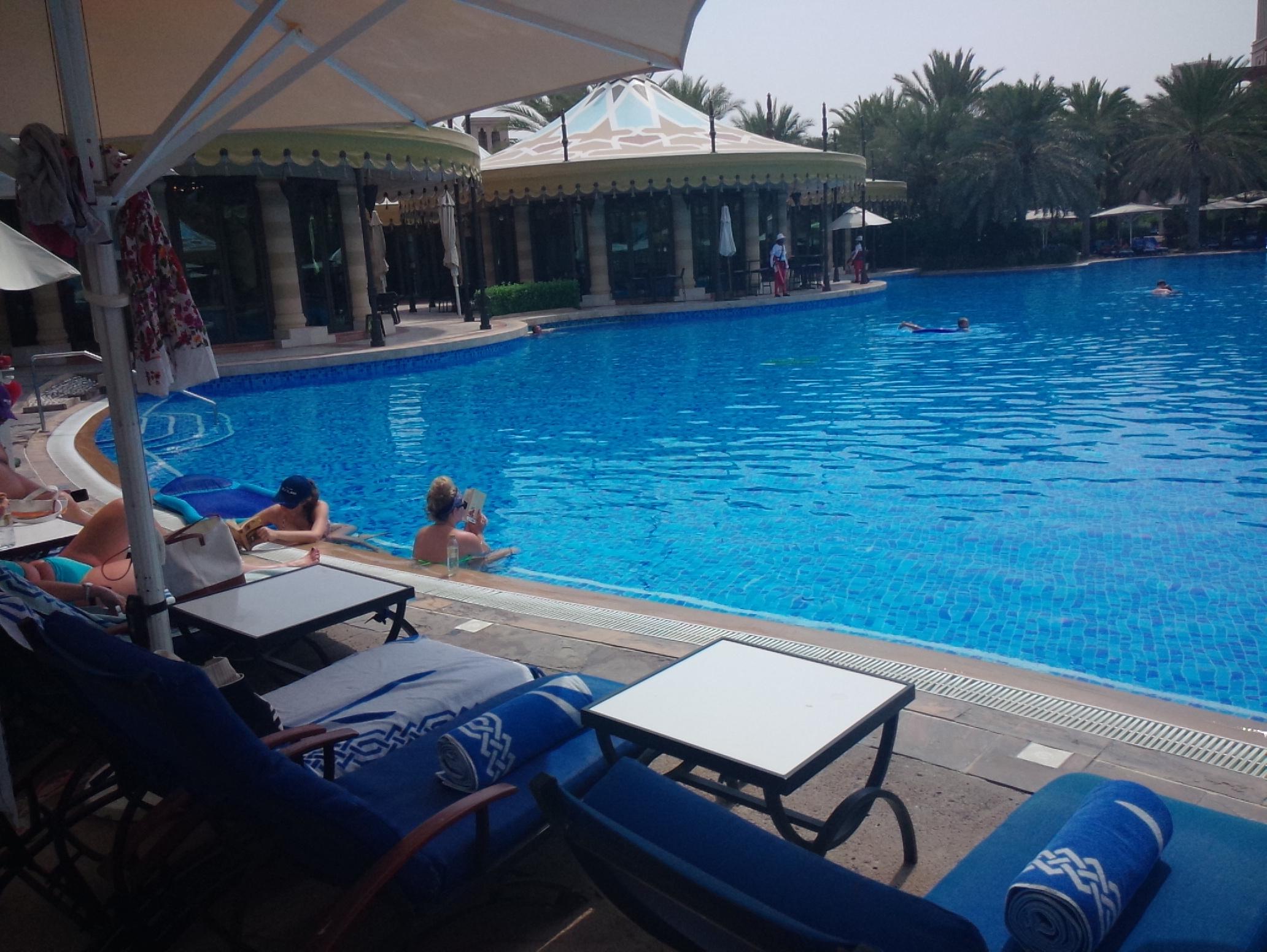 入住迪拜帆船酒店是一种怎样的体验