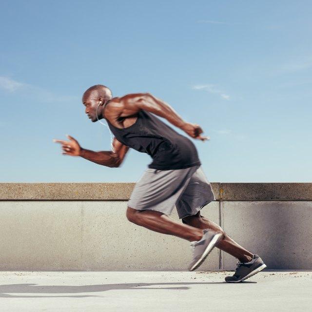 所谓的「黑人运动天赋高体格好」,前提就是错的