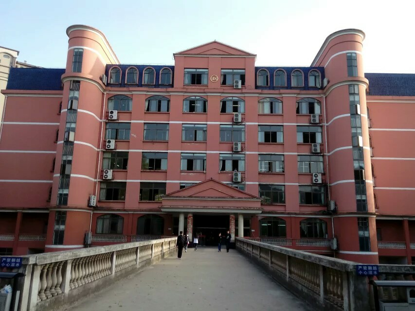 在湖北省黄石二中读书是怎样一种体验?