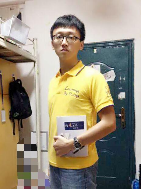 如何评价有些大学老师上课异常严格? - 教育 -