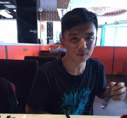 作为一个200斤的大一男生,应该怎样安排大学时