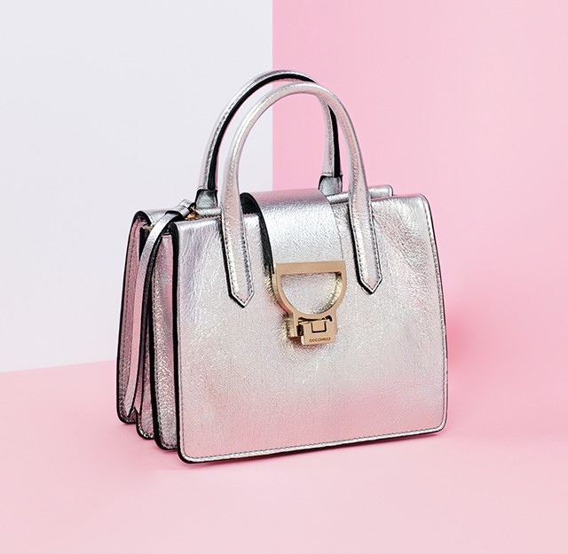 furla,coccinelle,anges.b哪个皮质比较好?同等价