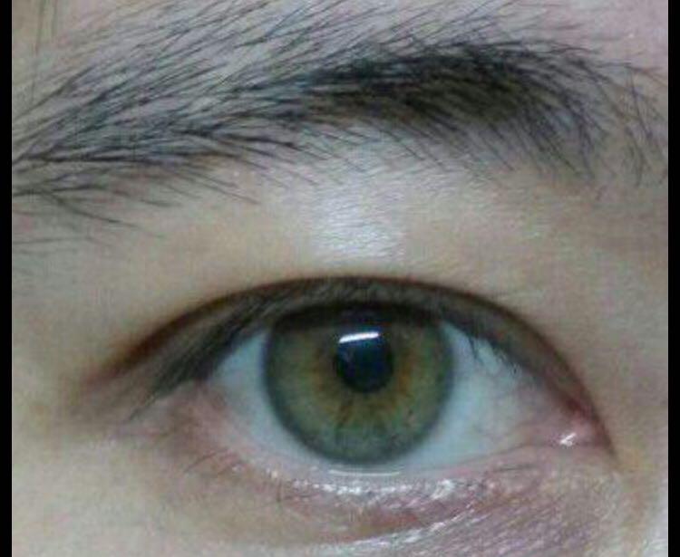 绿眼睛黄头发的中国人是哪个地区的人? - 知乎