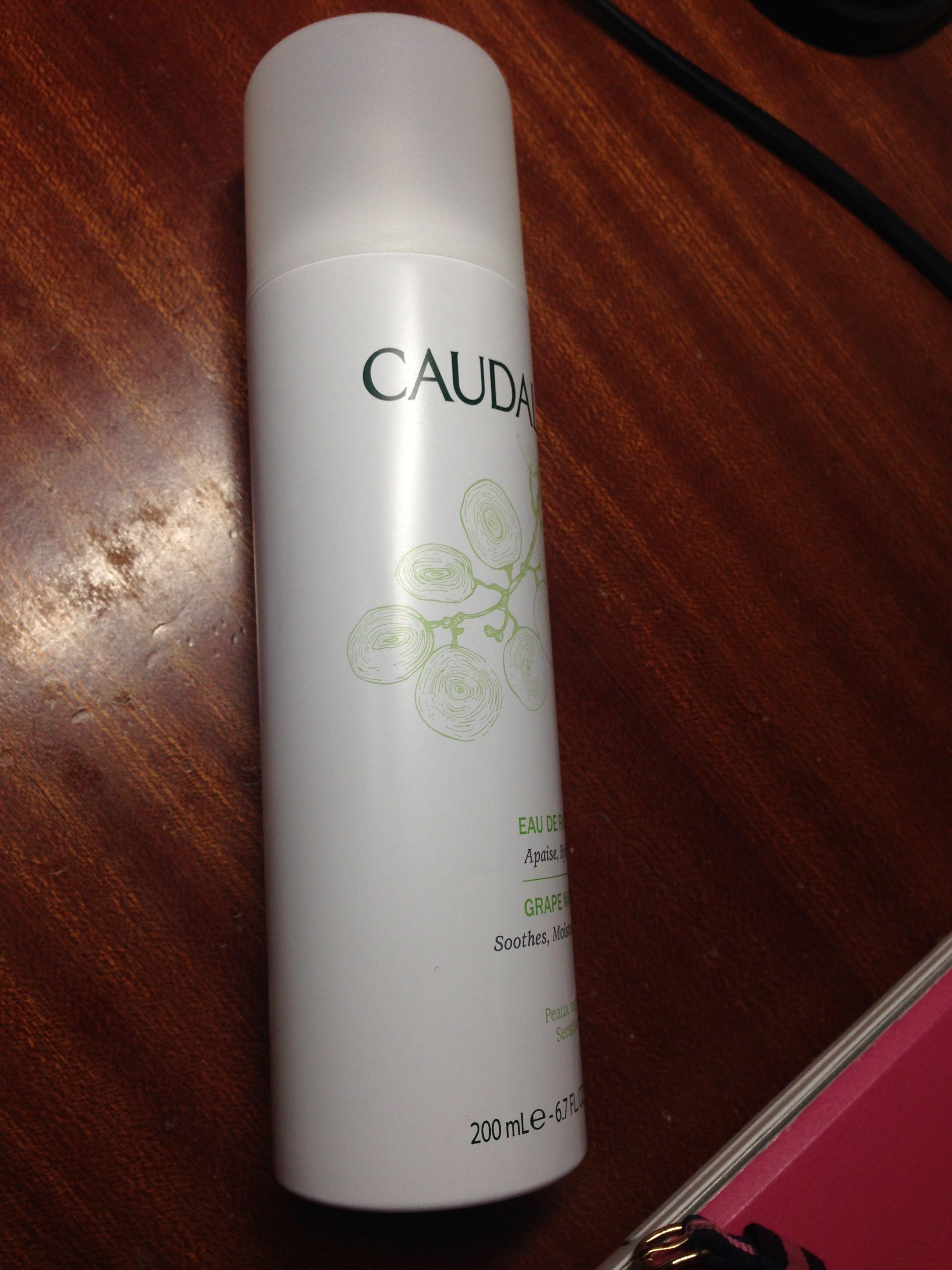 价格偏高的女士护肤品 dc0dda30a75093459f4e42a235ae78cd_r.jpg