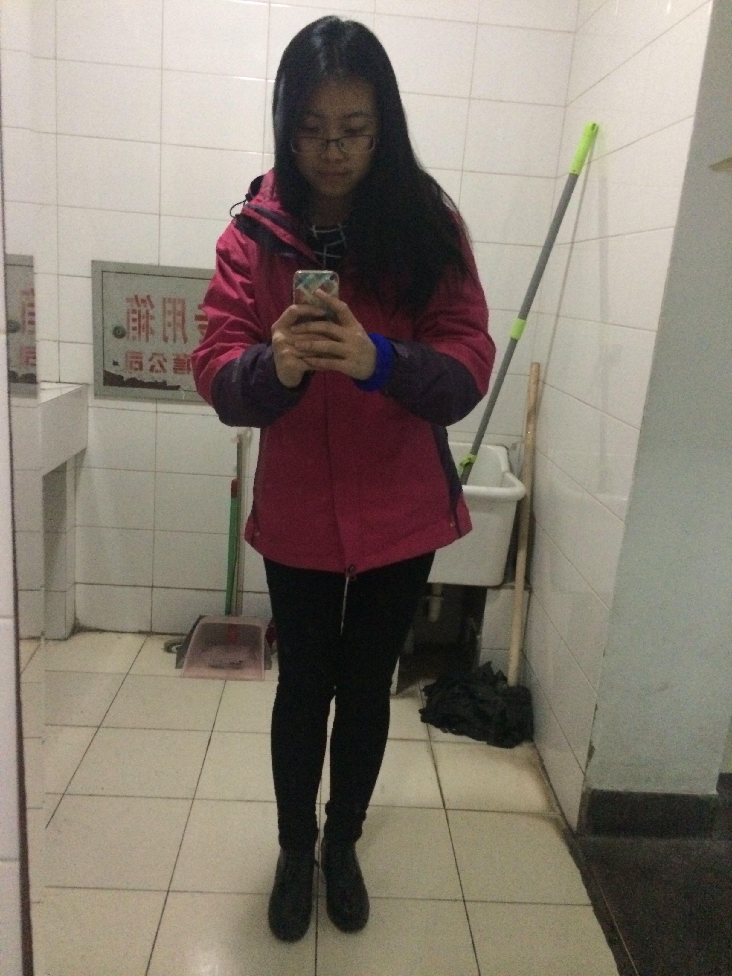 身高161,体重93,大腿48.5,小腿34.5,脚踝也粗,要