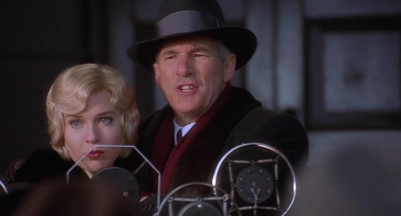 电影《芝加哥》和其他音乐剧电影比起来好在哪里? - 知乎