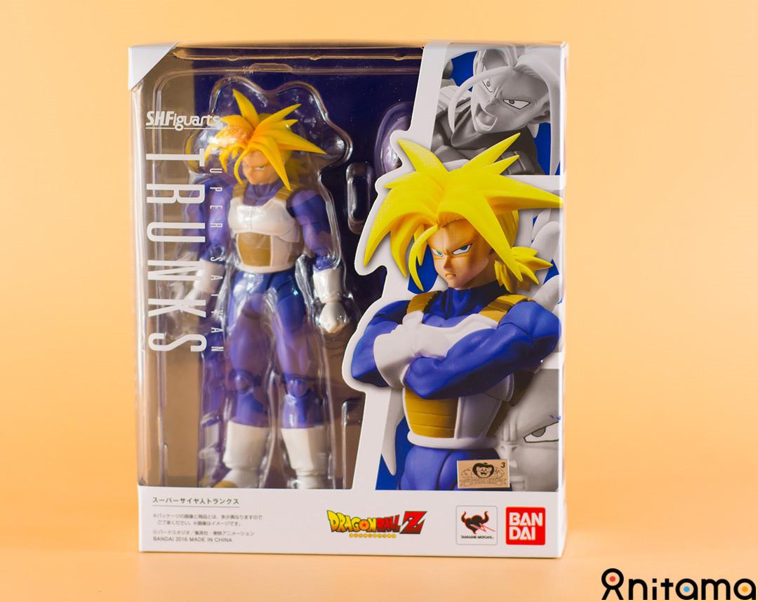 因为人造人17号和18号的出现,特兰克斯从小失去了父亲,在人造人大肆