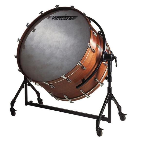 还有一种叫大鼓但是地位没有小鼓高的鼓