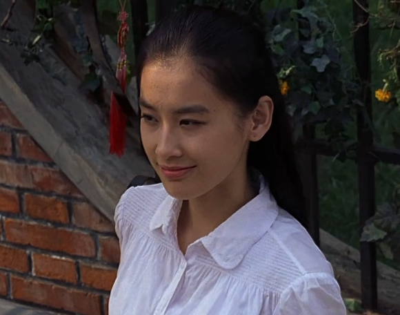 电影《功夫》里为什么要设置哑巴女孩这一角色?