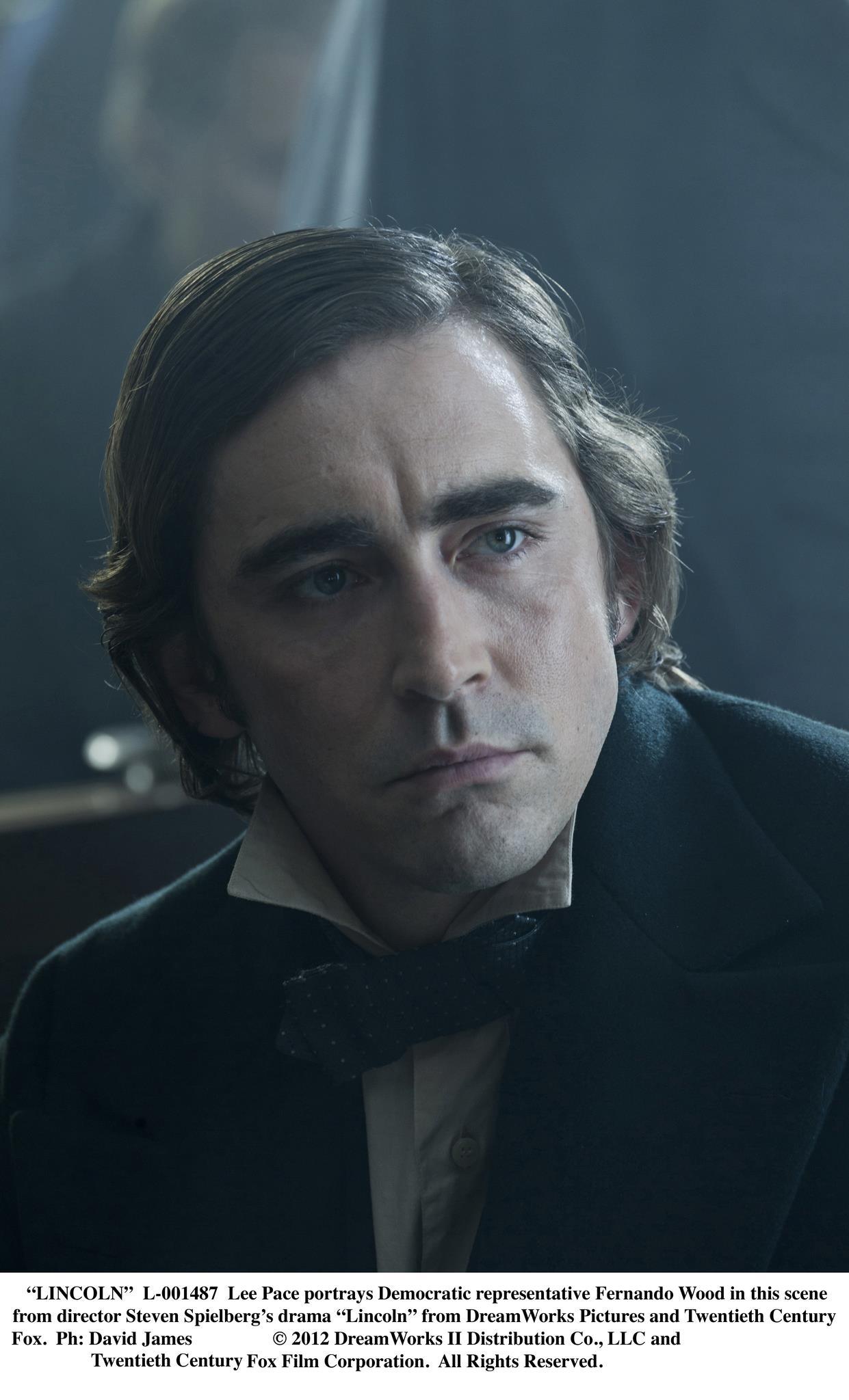 怎样评价李佩斯leepace的演技
