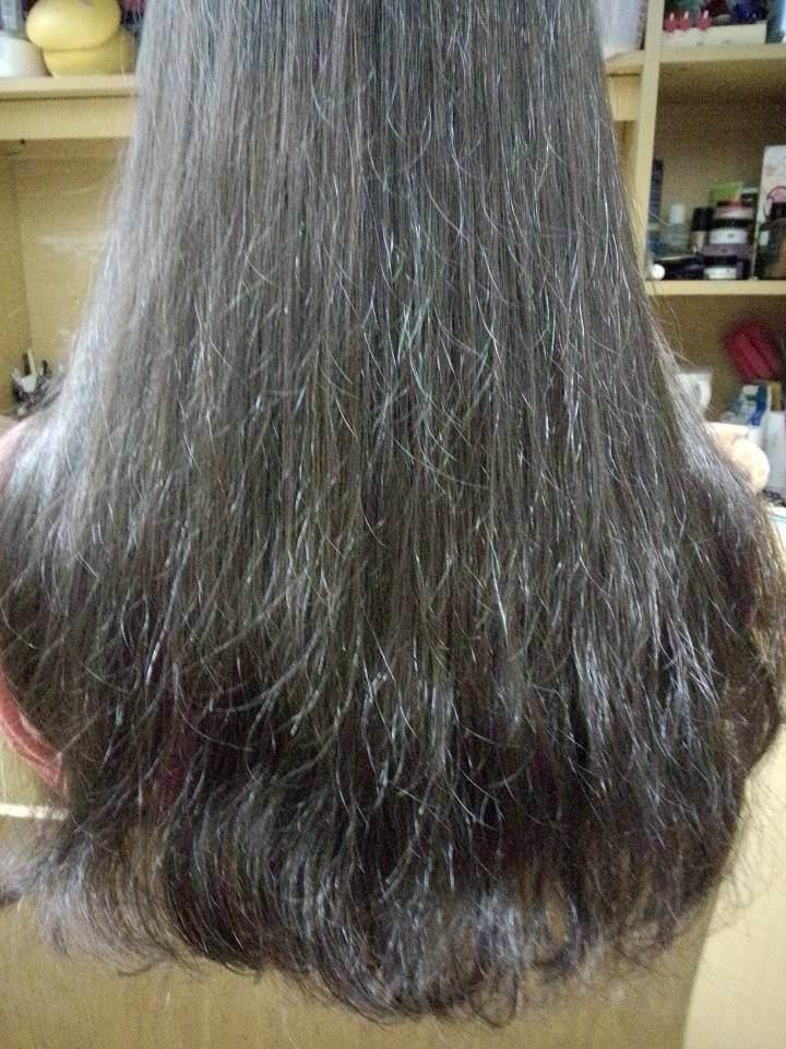 头发毛毛糙糙的好多碎头发炸起来怎么保养头发能让头发显得有光泽有