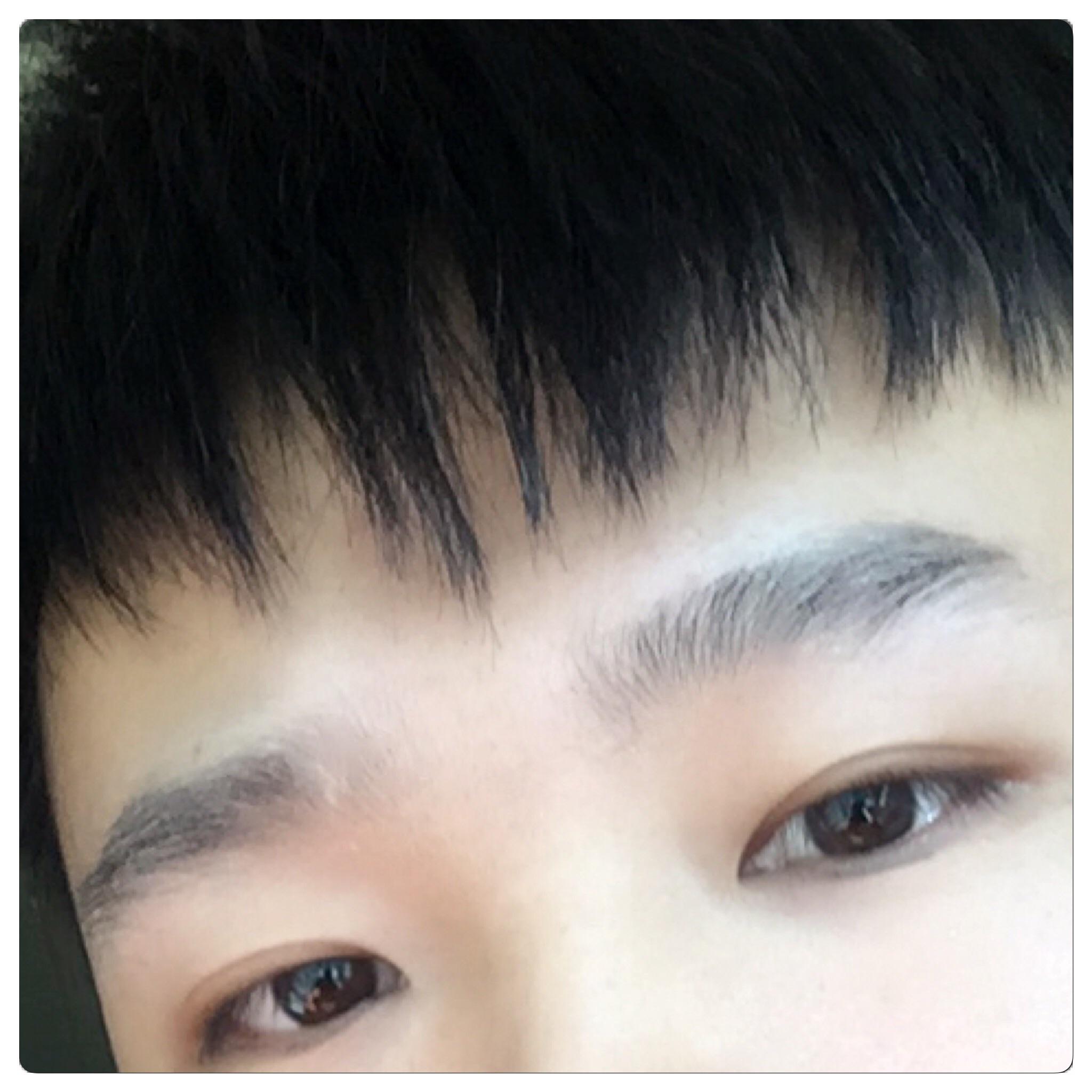 男生眉毛淡,有什么好的解决办法?