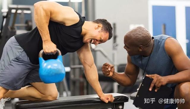 的肌纤维帮你补充在运动时的蛋白质消耗优质纯乳清蛋白premium100%