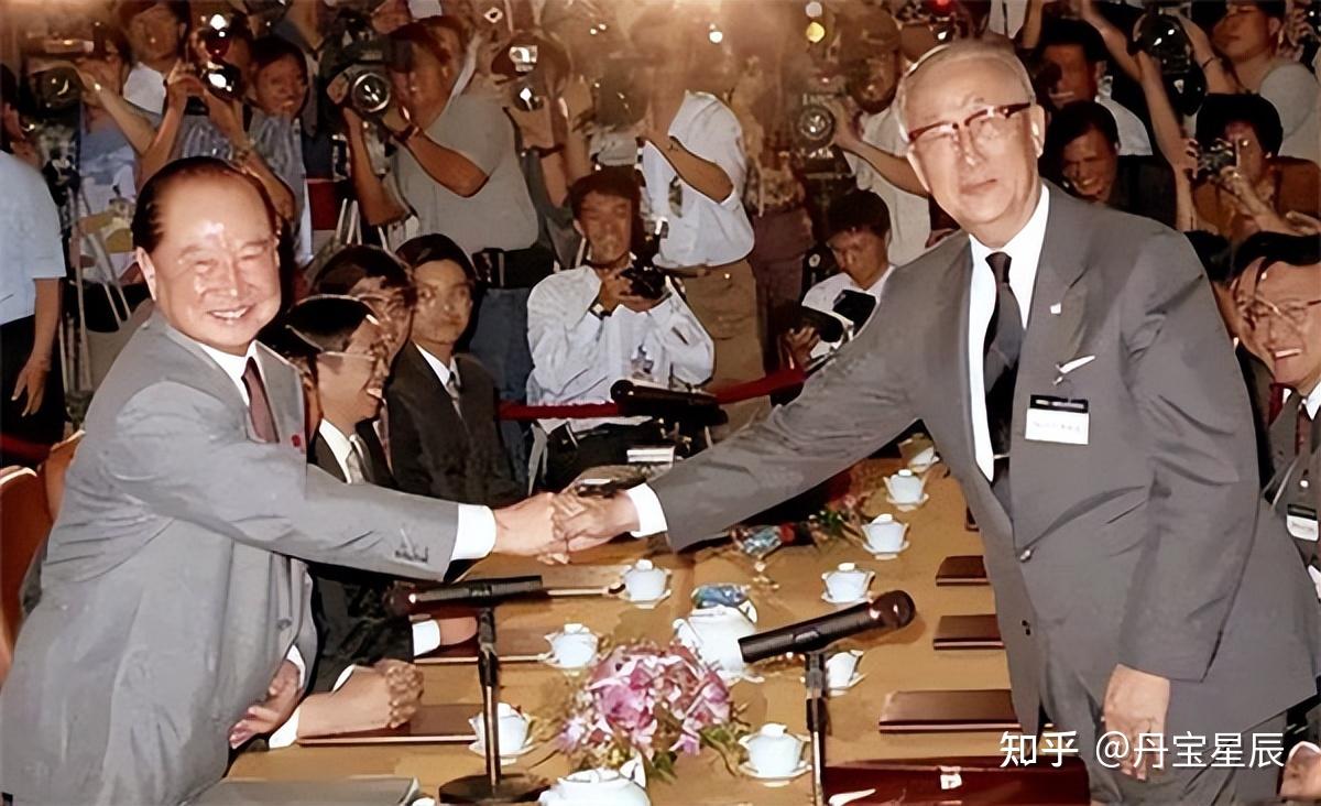 汪道涵墓碑掩藏的真相:儿子汪雨身世遭质疑,二任妻子41岁产子 - 知乎