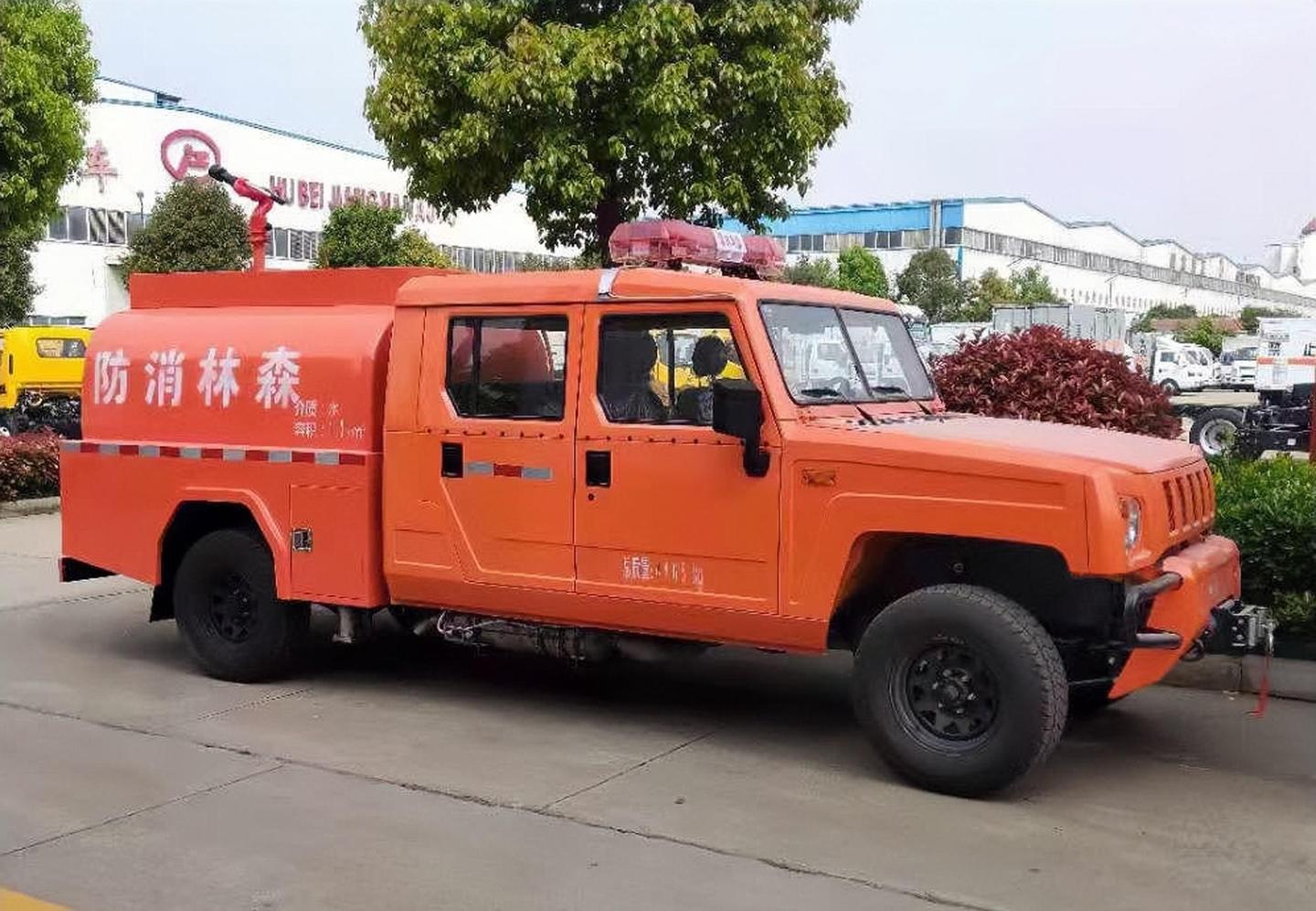 国内最新消防车 v2-008e02cba10b83a49cec0e7da64af9ac_1440w.jpg?source=172ae18b