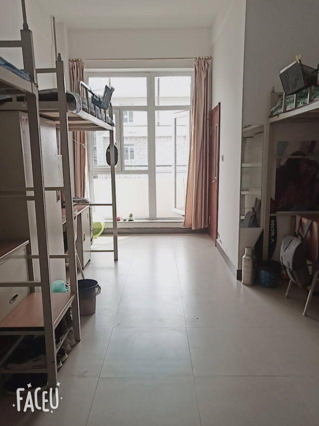 大连大学宿舍? - 知乎