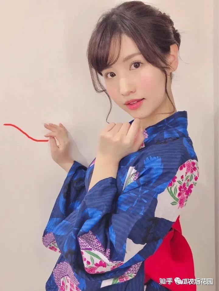 一栗莎子蓝色战衣爆红网络被封yyds