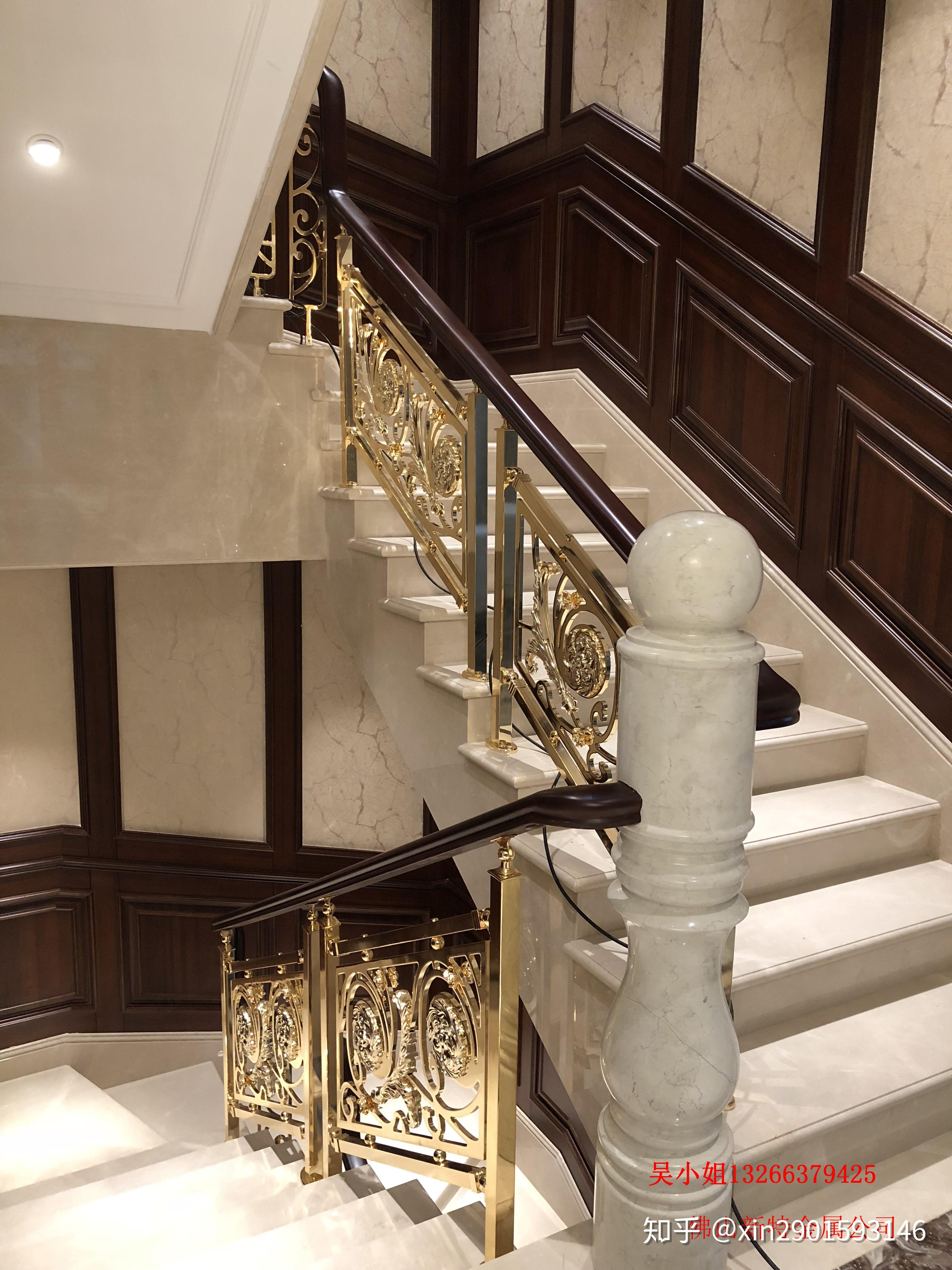 慢慢喜欢上休闲式铜艺雕刻楼梯扶手