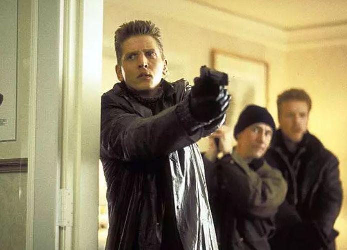 如何评价电影《国家公敌》?