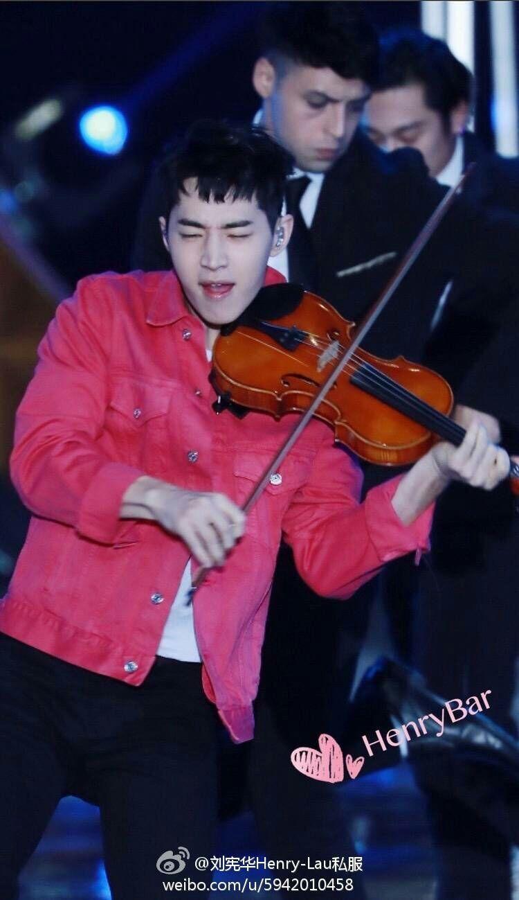 为什么会突然被 henry 刘宪华 迷住?