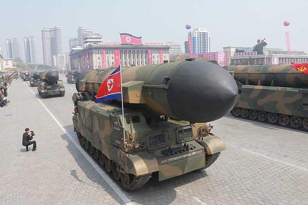 为其最新改型"天马-216"装备了可遥控的反坦克导弹和防空导弹发射器