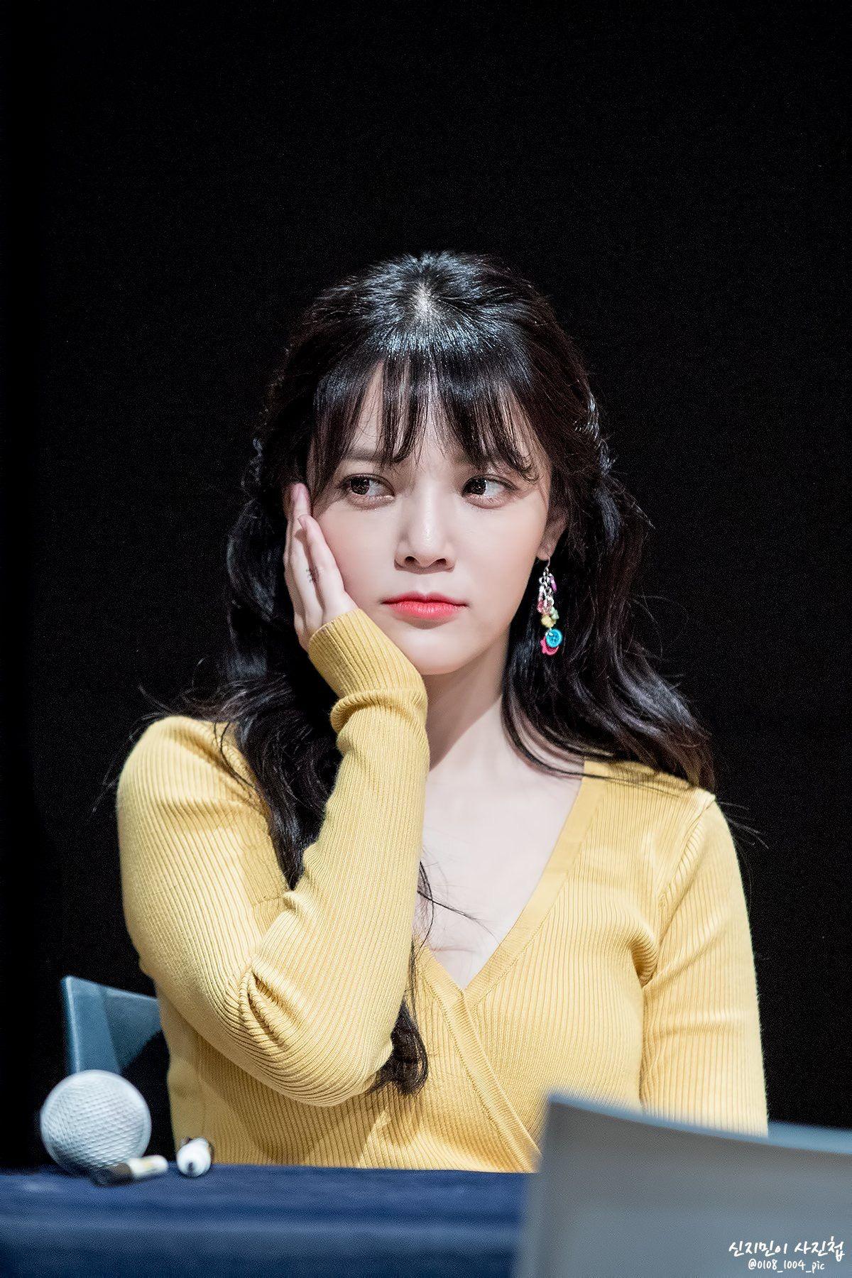 如何看待近期aoa成员申智珉疑似整容