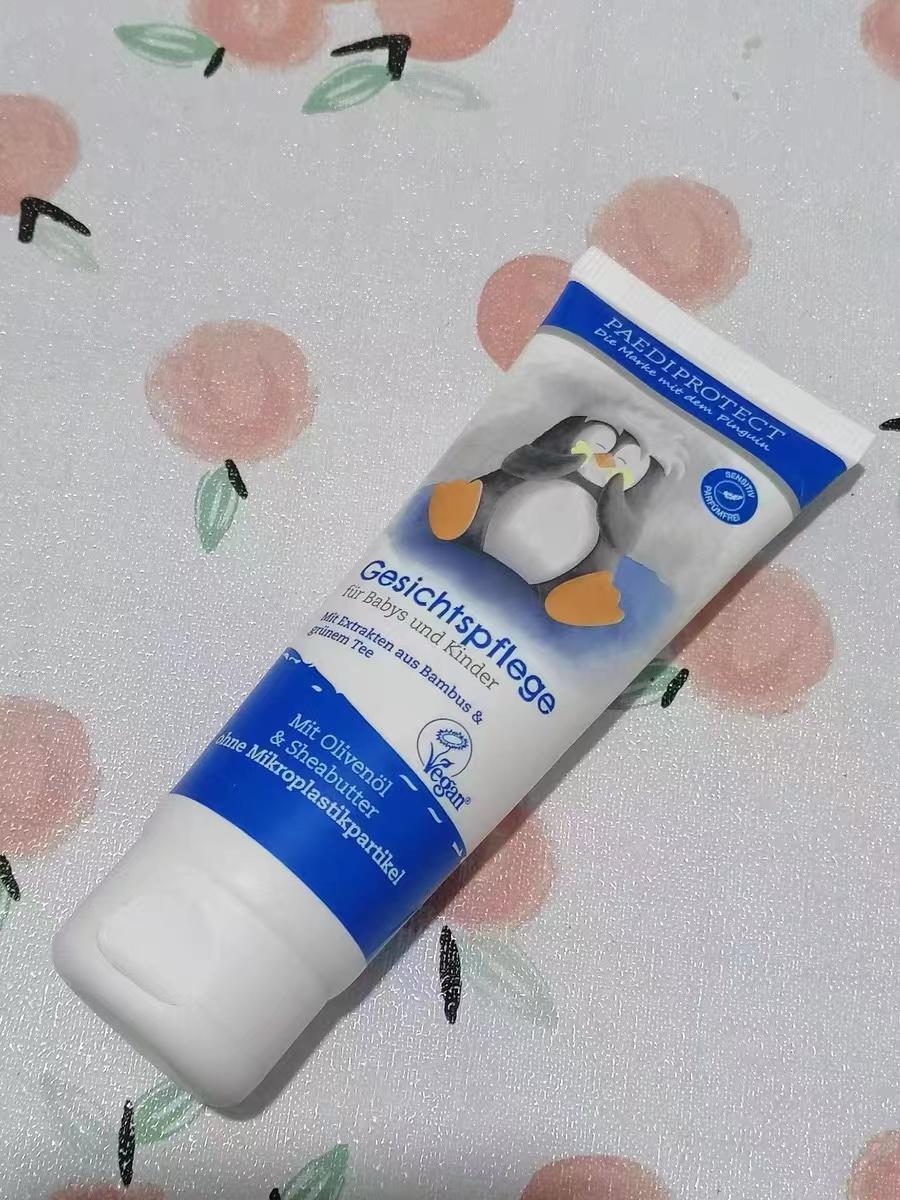 芒果籽油,茶叶提取物,荷荷巴籽油它是一家来自德国婴儿面霜,我给宝宝