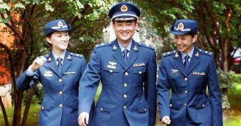 退役军人考警察和考军队文职哪个更好