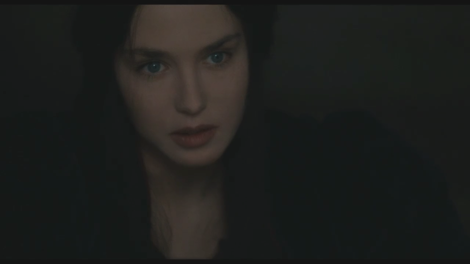 十三姨是什么电影中的人物 v2-01ae2dd7cdde5ca321a464220cb5aa25_r.jpg