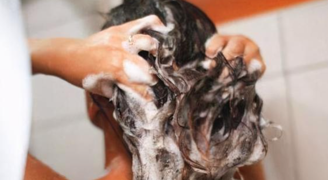 v2-01b74509e01b1050f5db547bdd352737_1440w.jpg?source=172ae18b