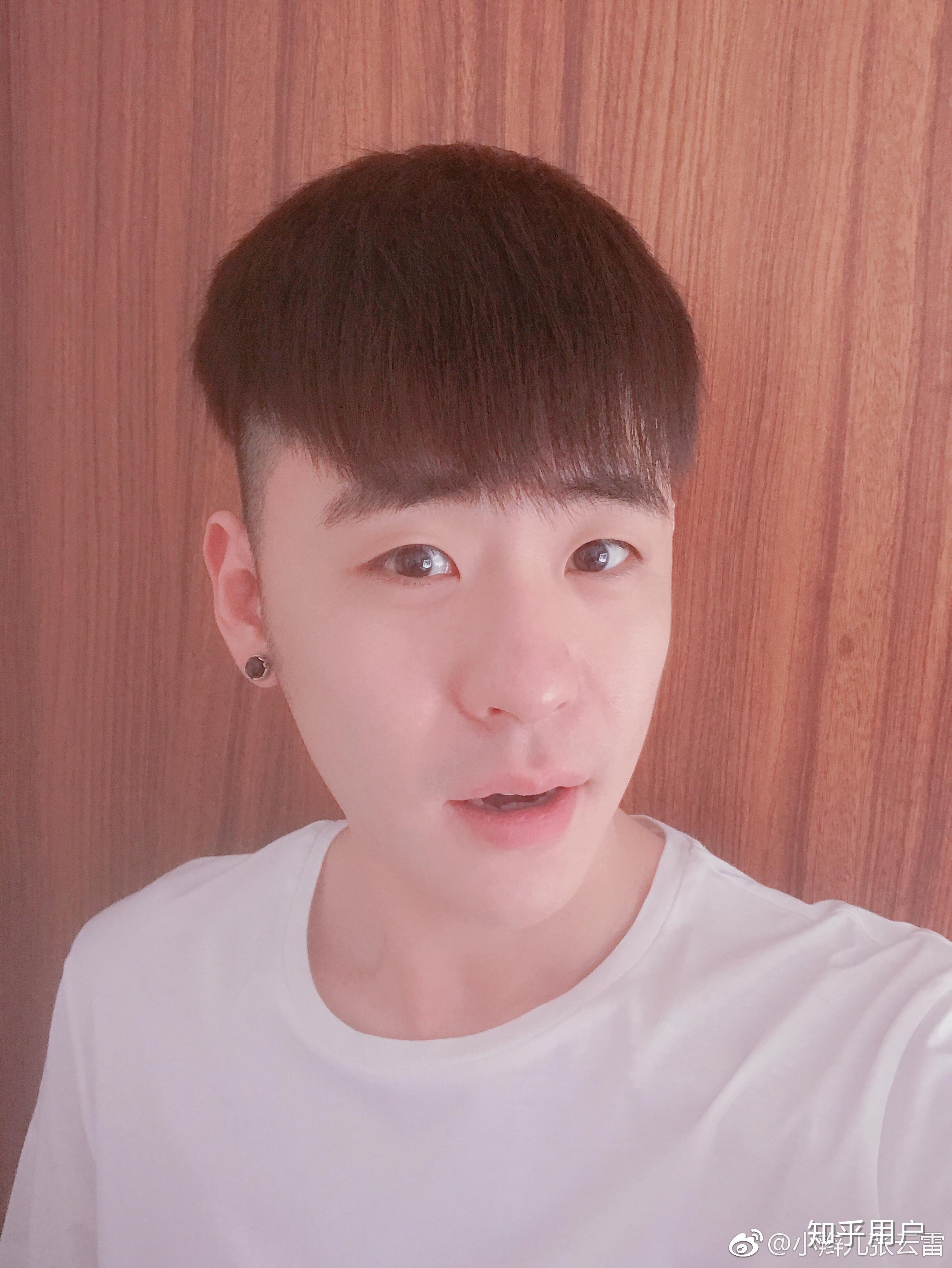 张云雷的那张照片让你心动?