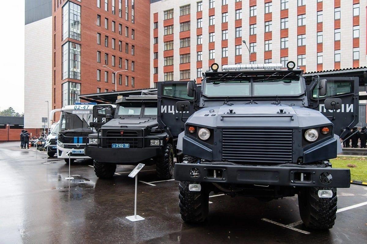 俄罗斯铠甲防空系统登上俄国防部天台,意味着什么? - 知乎