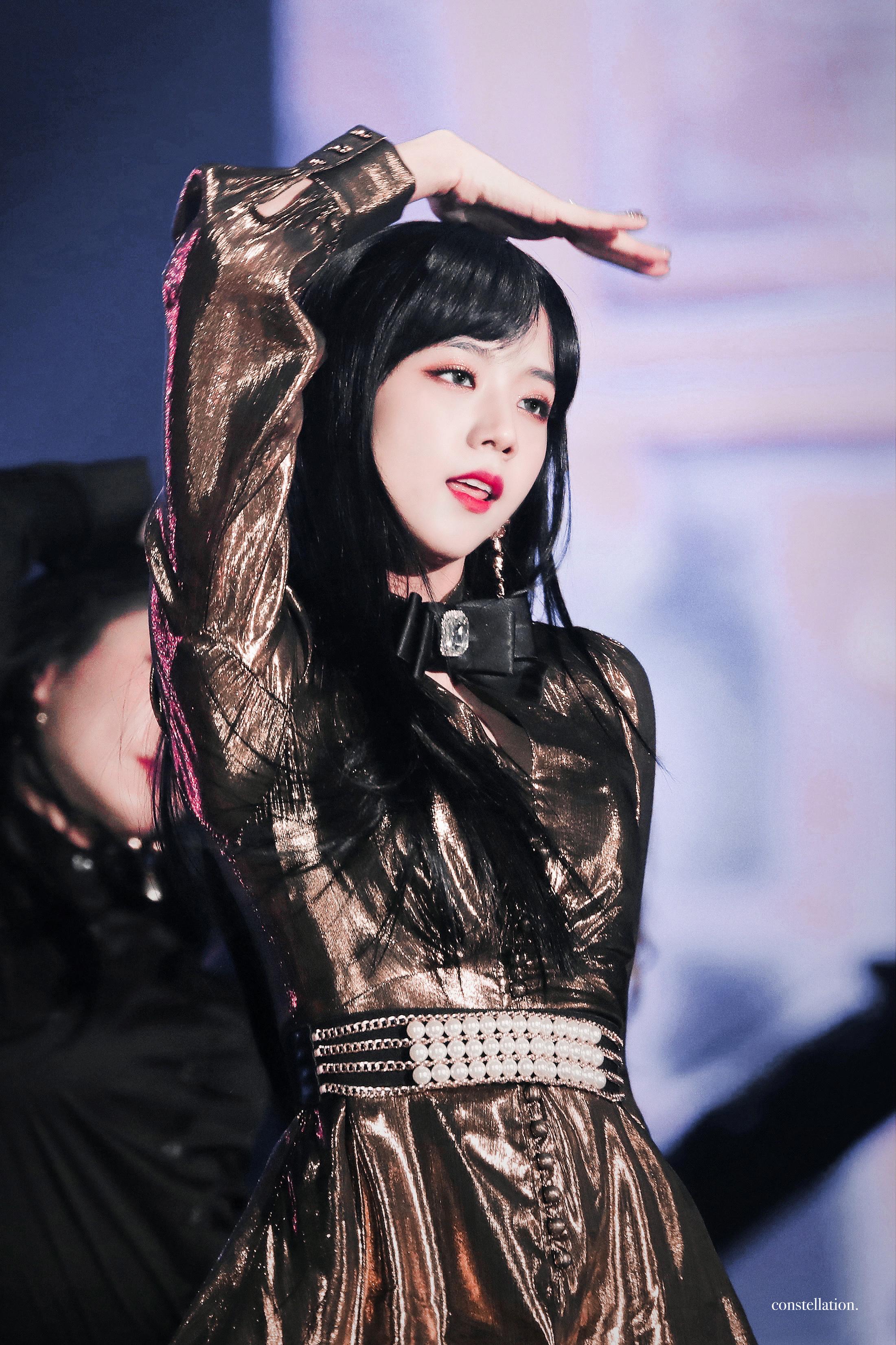 有没有金智秀的一看就心动的图片? - 知乎