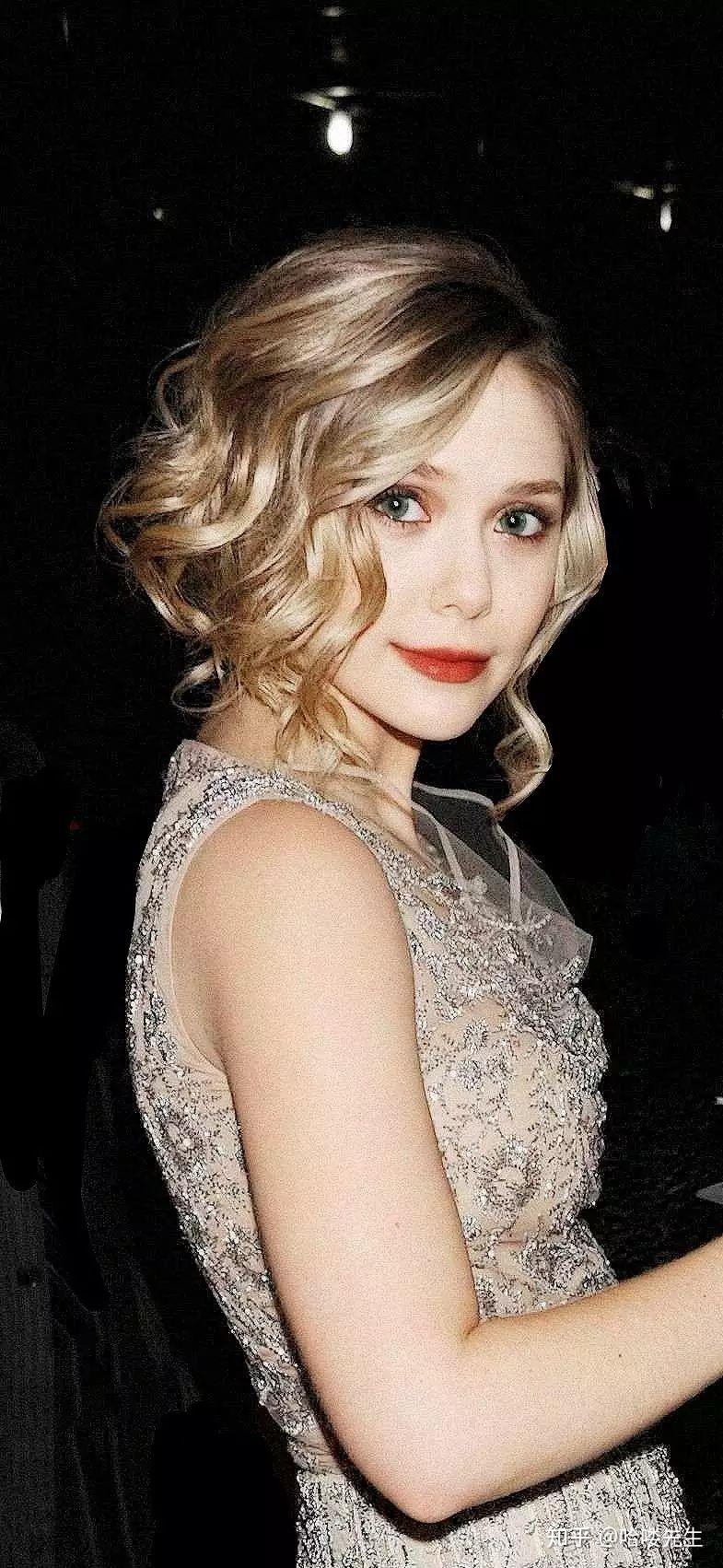 有没有伊丽莎白奥尔森复联绯红女巫的高清壁纸啊