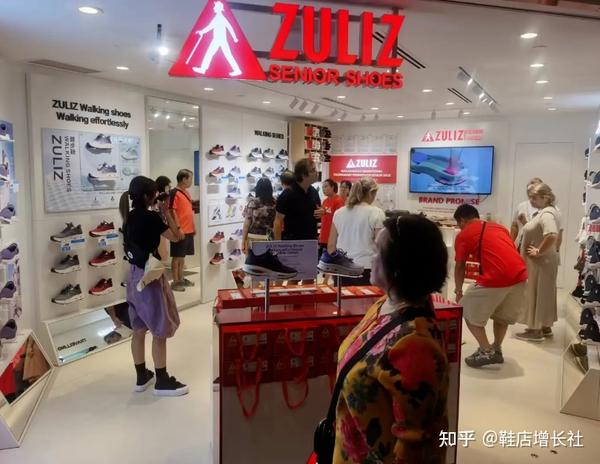 足力健海外首店开业；亚运会让361°销量暴增；惠普入局跑鞋；Crocs