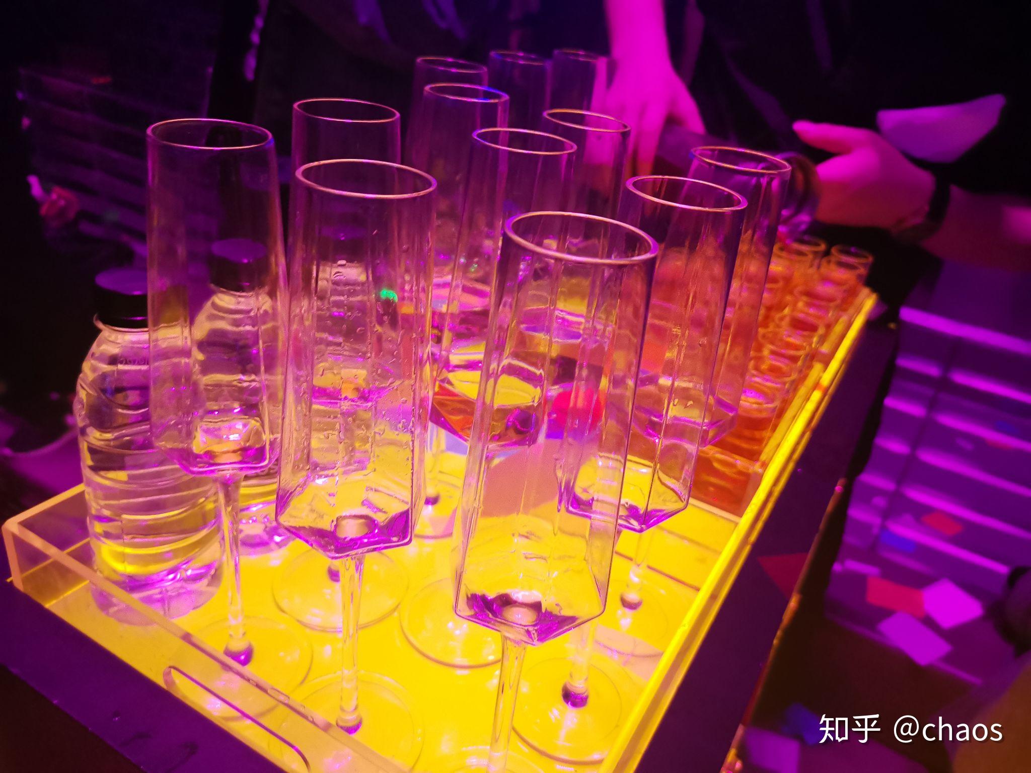 酒吧黑桃a照片真实图片