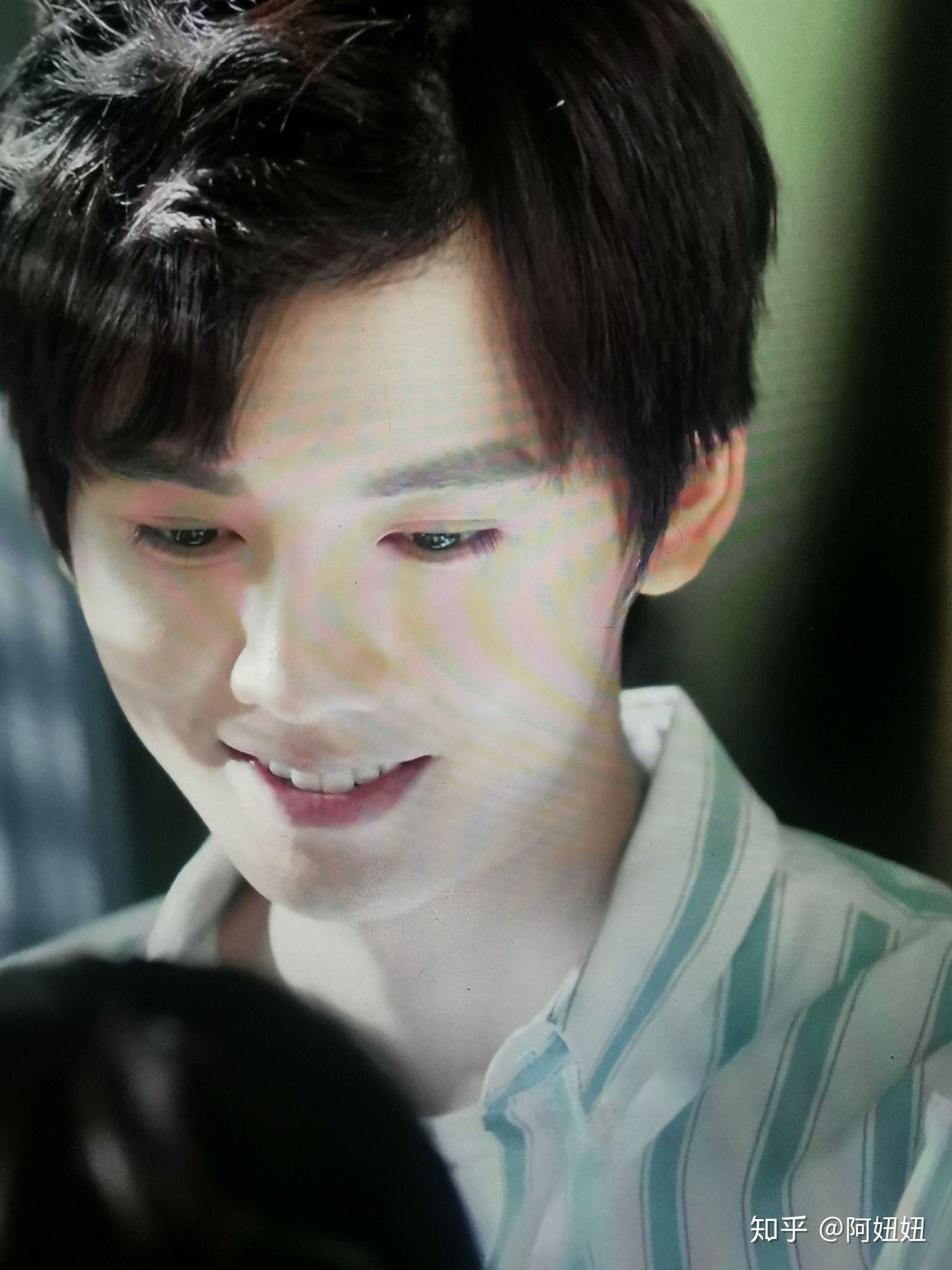 如何评价邓超元在电视剧我凭本事单身中的表现