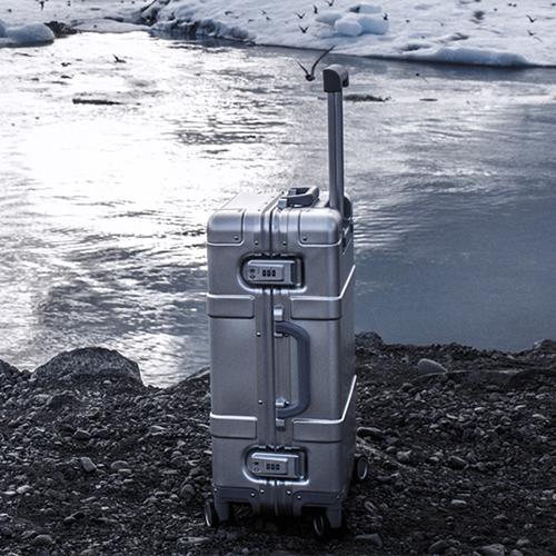 如何评价小米生态链90分金属旅行箱?